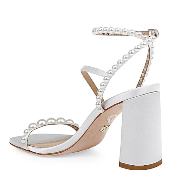 Badgley Mischka Women's Jordyn Heeled Sandal - Picture 3 of 10